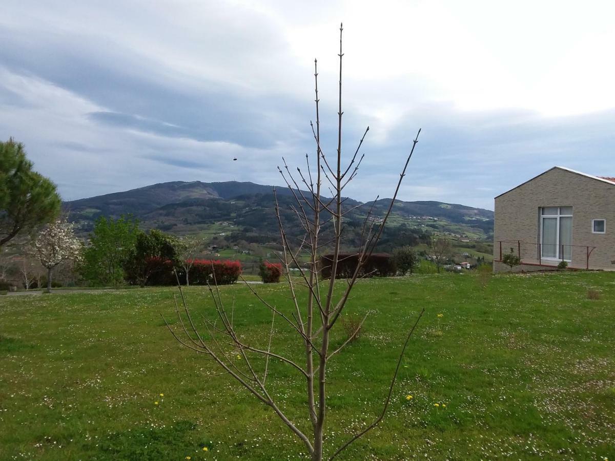 En La Colina 1 Montanealde Lägenhet Fica Exteriör bild